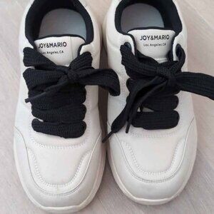 Joy & Mario Sneakers - size 38
